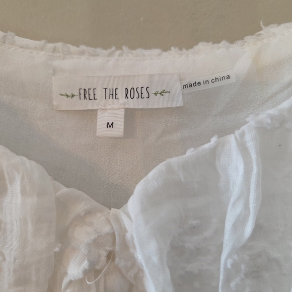 Free The Roses Sweetheart Tiered Short Sleeve Floral Maxi White Dress Sz Medium - Picture 9 of 16